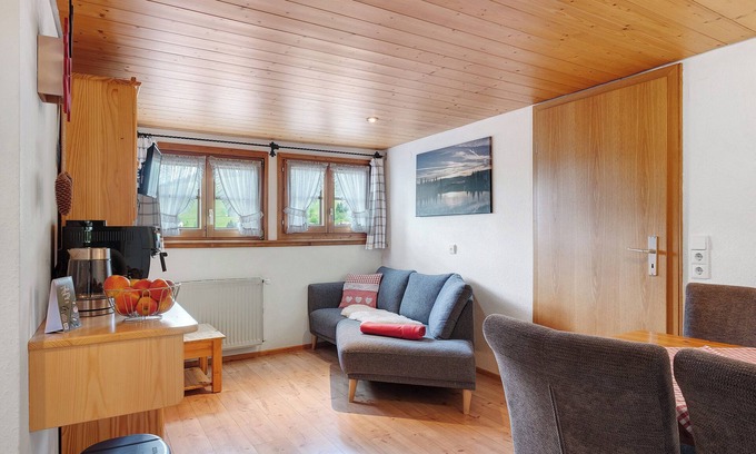 Todtnauberg Apartment | Apartment 'Horn' with Mountain View, Shared Garden and Wi-Fi