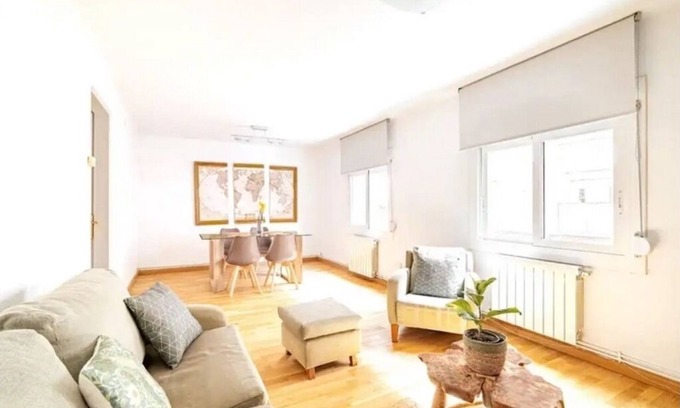 La Font d'en Fargues Apartment | Apartment Horta Ideal