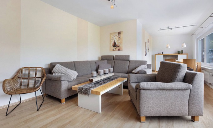 Region Hannover District Apartment | Apartment 'Hus An´t Water' with Sea View, Wi-Fi and Air Conditioning