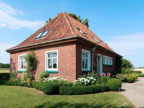 Ditzumerhammrich Apartment | Apartment Huuske am Polder by Interhome