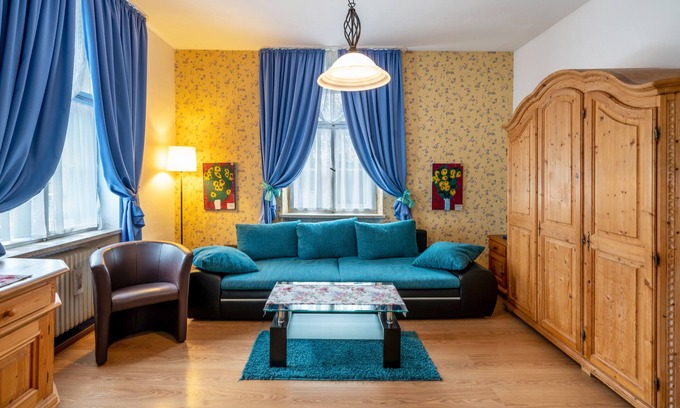 Nussdorf am Inn House | Apartment In A Hotel 'Nußdorfer Hof - Apartment 4' with Mountain View and Wi-Fi