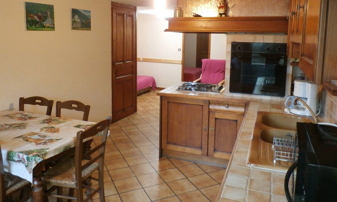 Jarsy Apartment | APARTMENT IN A HOUSE JARSY STARTING FROM MANY HIKES