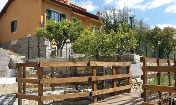 Casanova Lerrone Other | Apartment in a detached house, quiet a few minutes from Alassio.