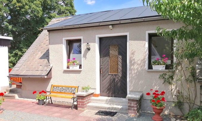 Bad Elster House | Apartment in Bad Elster with terrace