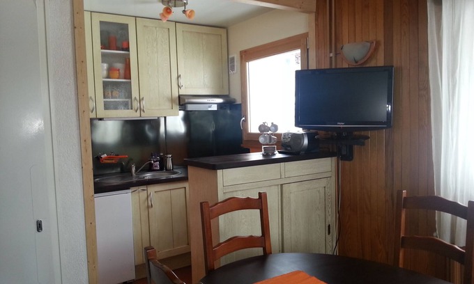 La Clusaz Apartment | Apartment in chalet for 6 people