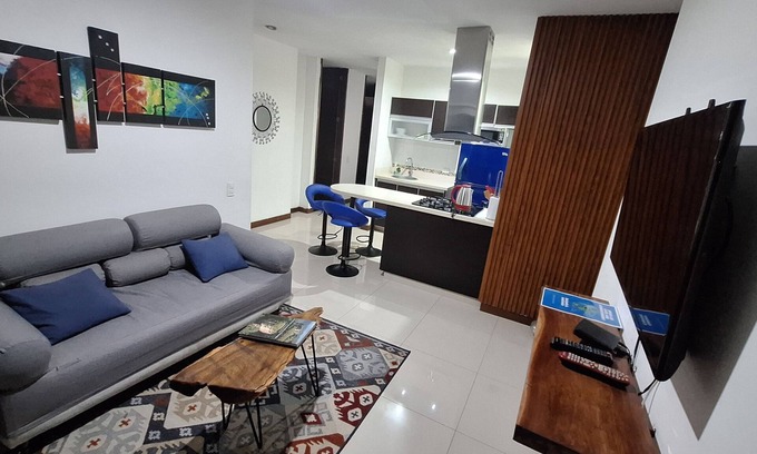 Cali Apartment | Apartment in front of chipichpae shopping center