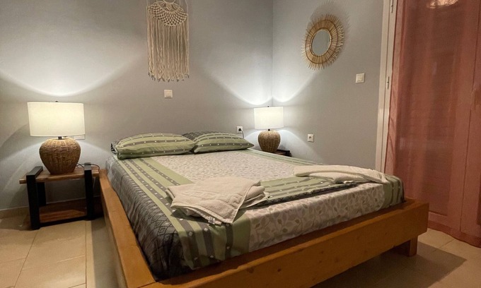Makry Gialos Apartment | Apartment in Makry Gialos