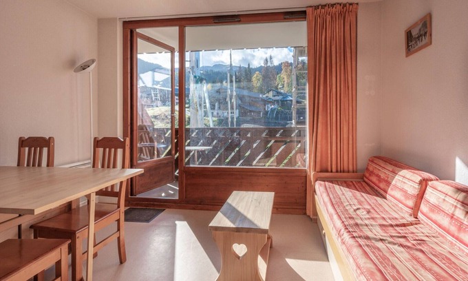 Morillon Apartment | Apartment in Morillon at Ski Slopes
