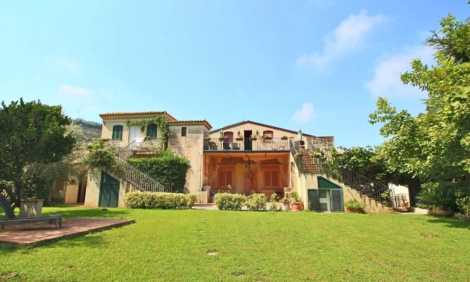 Fitili Apartment | Apartment in Parghelia near Coast of the Gods