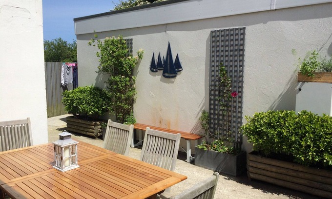 Wadebridge Apartment | Apartment In Rock, Cornwall, England