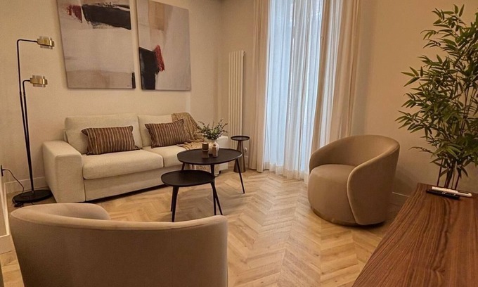 Palacio Apartment | Apartment in the center of Madrid