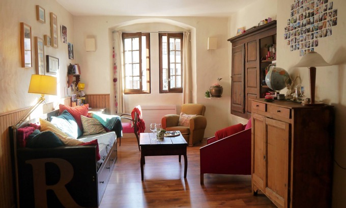 Albertville Apartment | Apartment in the heart of the medieval city of Albertville