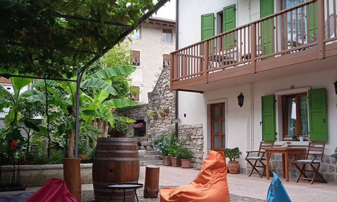 Arco Villa | Apartment in Villa with garden.