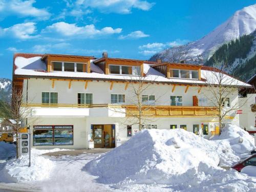 Bichlbach Apartment | Apartment in Zugspitz Arena near Cycle Path