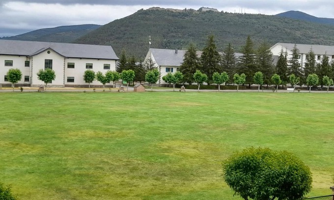 Jaca Apartment | Apartment Jaca, 3 bedrooms, 6 persons