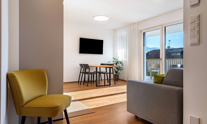 Tramin Apartment | Apartment "Karin - Gala" with Shared Terrace & Wi-Fi