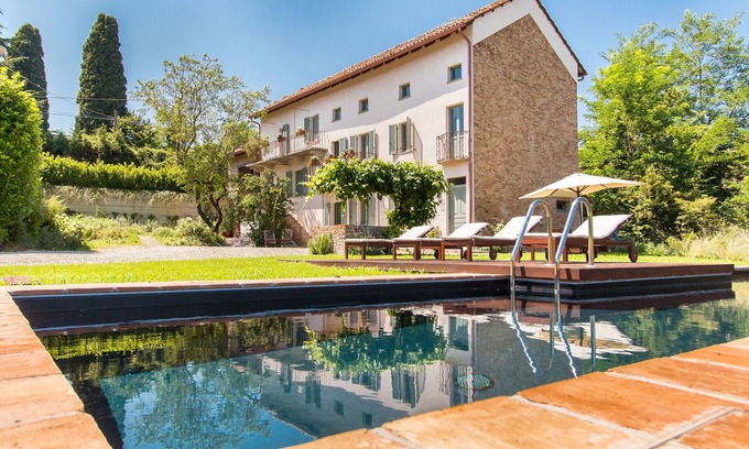 Costigliole d'Asti Apartment | Apartment "LA MADIA" at Cascina La Melagrana