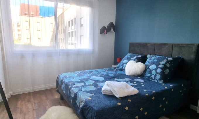 Thermal Apartment | Apartment "La Bohème" * /2 mm walk from the thermal baths and Lake Allier