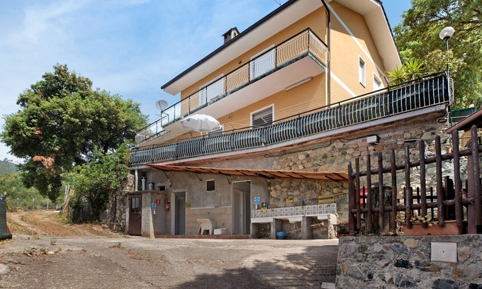 Ca Miro Apartment | Apartment "La Casa nel Sole" with Mountain View & Terrace