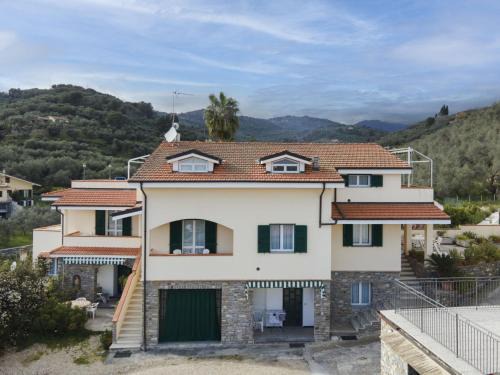 Diano Castello Apartment | Apartment La Colombera-2 by Interhome