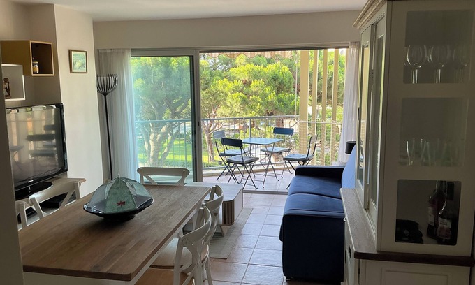 Le Lavandou Apartment | Apartment La Méridienne
