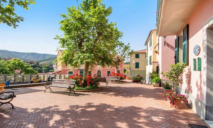 Riva Trigoso Apartment | Apartment La Piazzetta di Trigoso with A/C & Wi-Fi