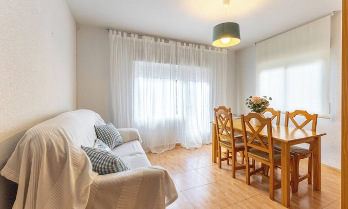 Piedralaves Apartment | Apartment 'La Serradilla' with Mountain Views, Private Terrace and Air Conditioning.