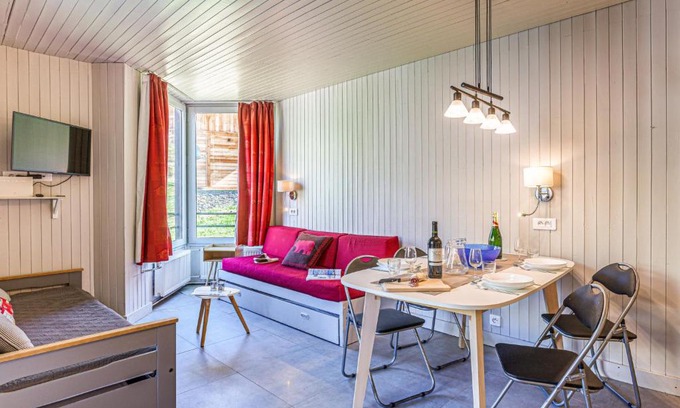 Le Lavachet Apartment | Apartment Le Grand Pré - Lavachet-6 by Interhome