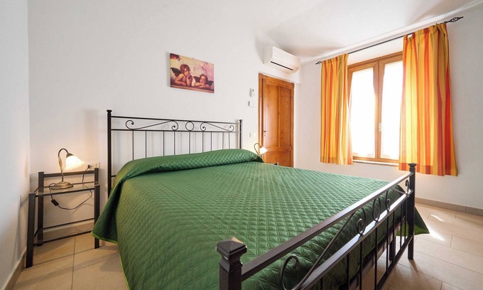 Gavorrano Apartment | Apartment 'Le Sugherine - Pala' with Shared Pool, Wi-Fi and Air Conditioning