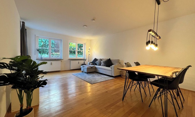 Waggershausen Apartment | Apartment 'LO Ferienwohnung' with Terrace & Wi-Fi