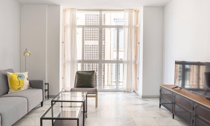 Perchel Sur Apartment | Apartment Málaga, 3 bedrooms, 5 persons