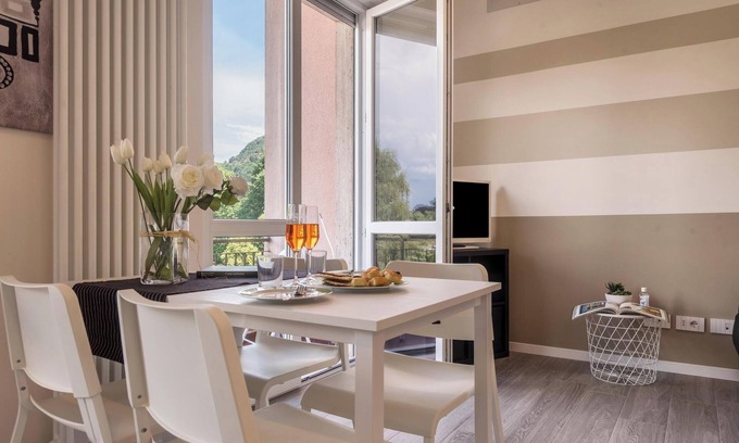 Laveno Apartment | Apartment "Maison Bibi Lago Maggiore" with Mountain View, Lake View & Balcony