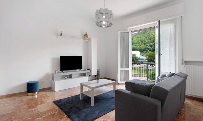 Casarza Ligure Apartment | Apartment 'Mare E Collina' with Mountain View, Private Terrace and Wi-Fi