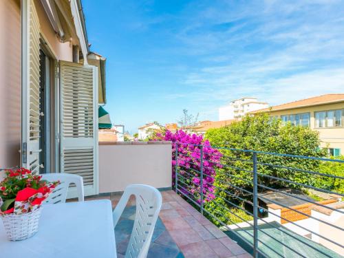Rosignano Solvay Apartment | Apartment Maria by Interhome
