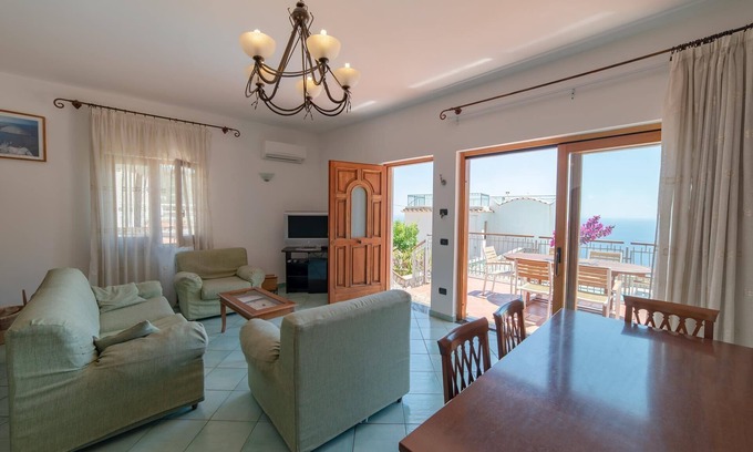 Nerano Apartment | Apartment Marte with Sea View and Pool