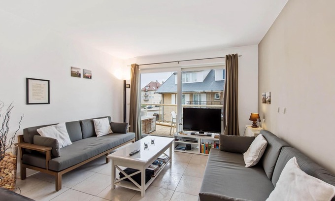 Koksijde-Bad Apartment | Apartment near Zeedijk Beach