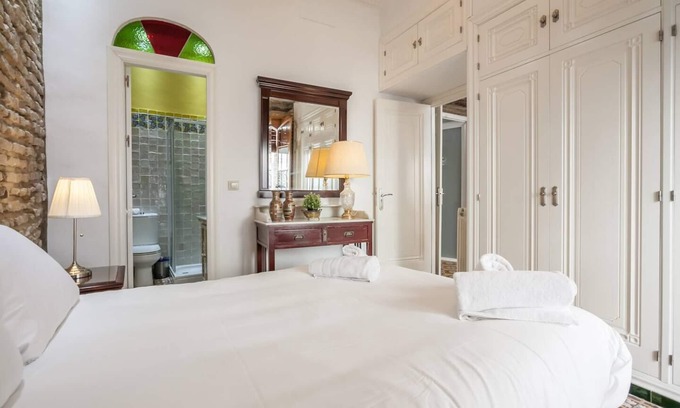 El Arenal Apartment | Apartment Nº2 PuraSevilla. Traditional Charm in the Center of Seville