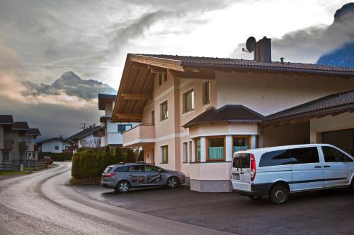 Ramsau im Zillertal Apartment | Apartment Oberbichl