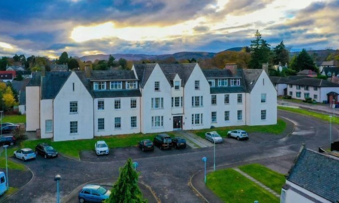 South Galson Apartment | Apartment Old Edinburgh Court in Inverness - 3 persons, 1 bedrooms