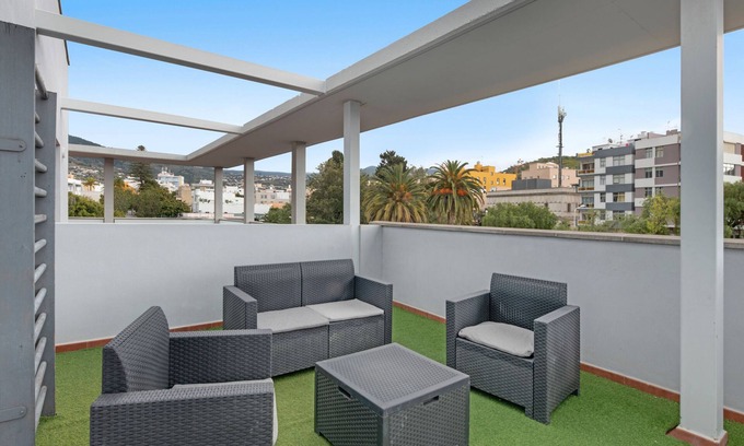 Los Llanos Apartment | Apartment 'Olia' with Private Terrace, Balcony and Air Conditioning