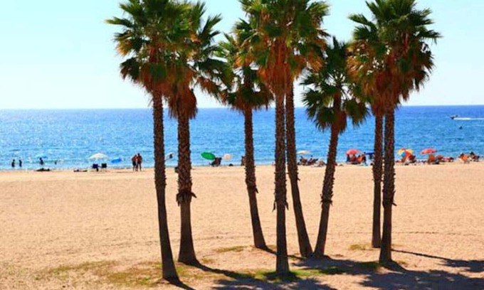 Comarruga Condo | Apartment on the seafront