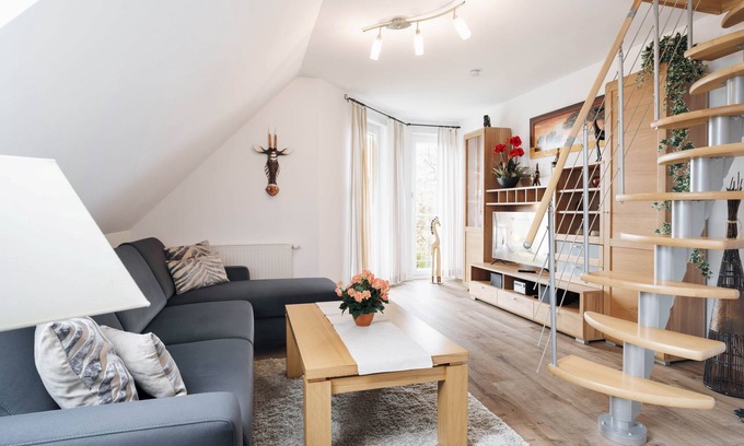 Potsdam Nord Apartment | Apartment on the upper floor with 85 square meters, 1 bedroom for a maximum of 4 people