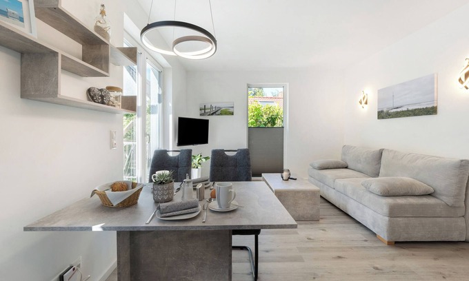 Hohwacht Apartment | Apartment 'Ostseerauschen - Blaue Welle' with Private Terrace and Wi-Fi