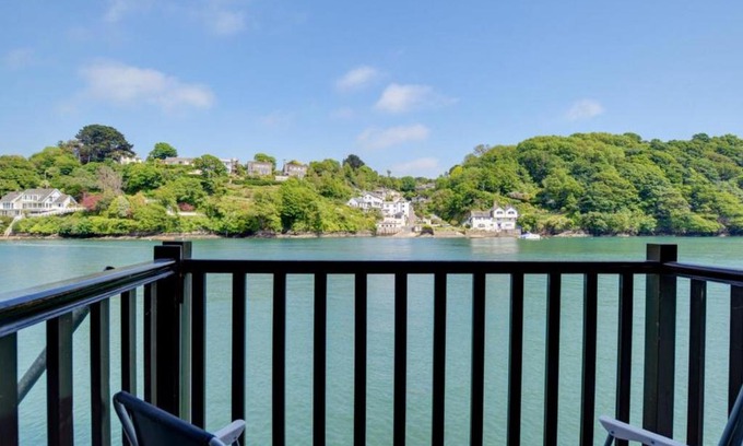 Fowey Apartment | Apartment Passage Street by Interhome