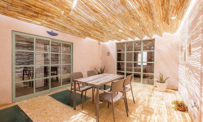 Arta Apartment | Apartment 'Pep Not 47' with Wi-Fi, A/C, Terrace & Garden