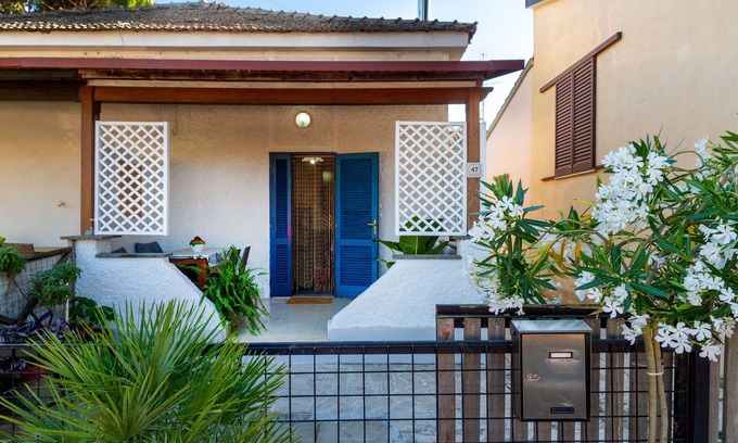 Marina di Grosseto Apartment | Apartment 'Perla Marina' with Garden & Terrace