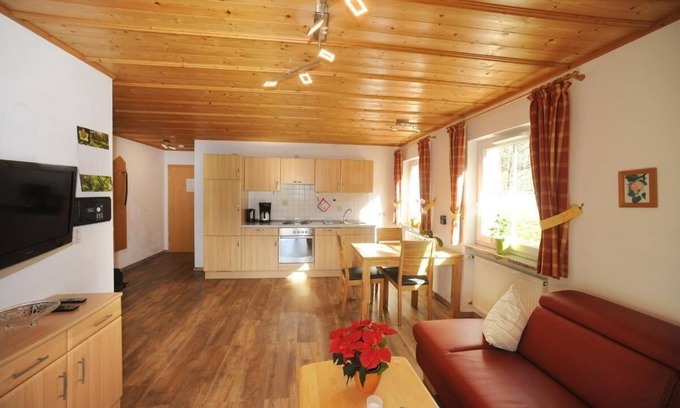Arnbruck Apartment | Apartment plum - 4 stars - with terrace and free WiFi