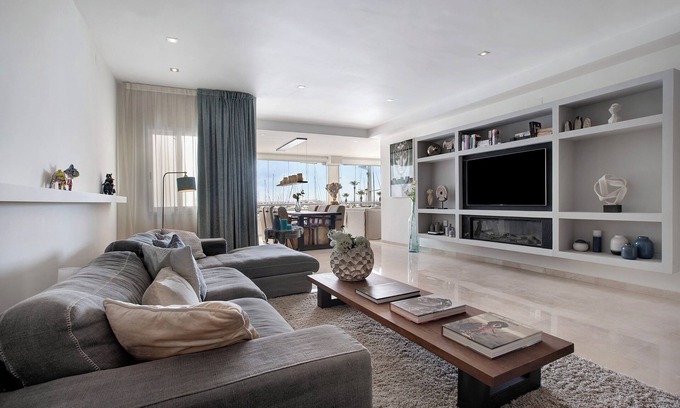 Benalmadena Costa Apartment | Apartment "Puerto Marina Exclusive" with Sea View & Wi-Fi