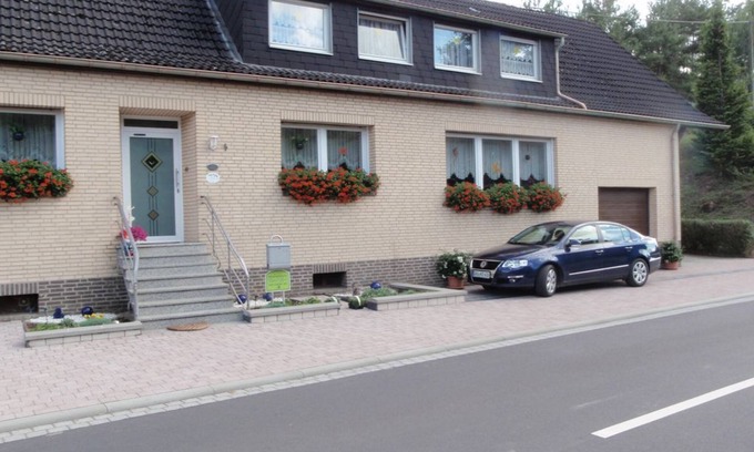 Niederehe Apartment | Apartment Resi Lux - 4-bed apartment with balcony