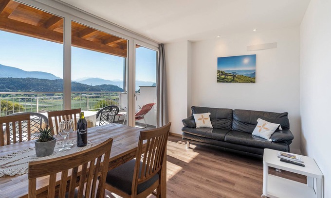Tesimo Apartment | Apartment 'Residence Alpina Family Nr 11' with Shared Pool, Private Terrace and Wi-Fi